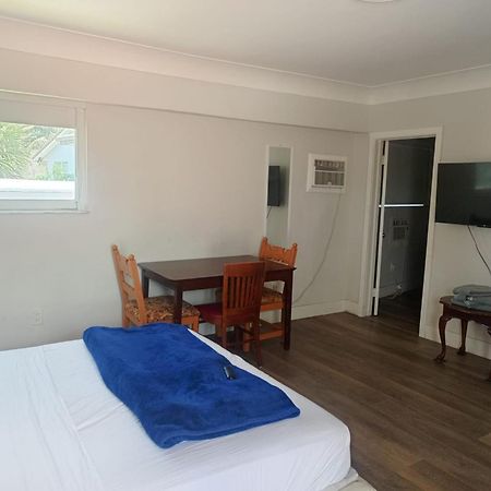 Pousada Suites Hollywood Kültér fotó